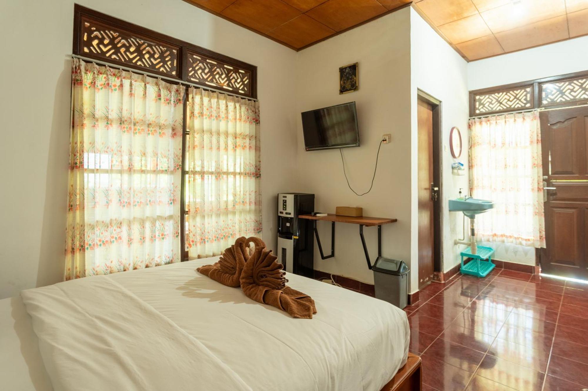 Pondok Hari Baik Balian Exterior photo