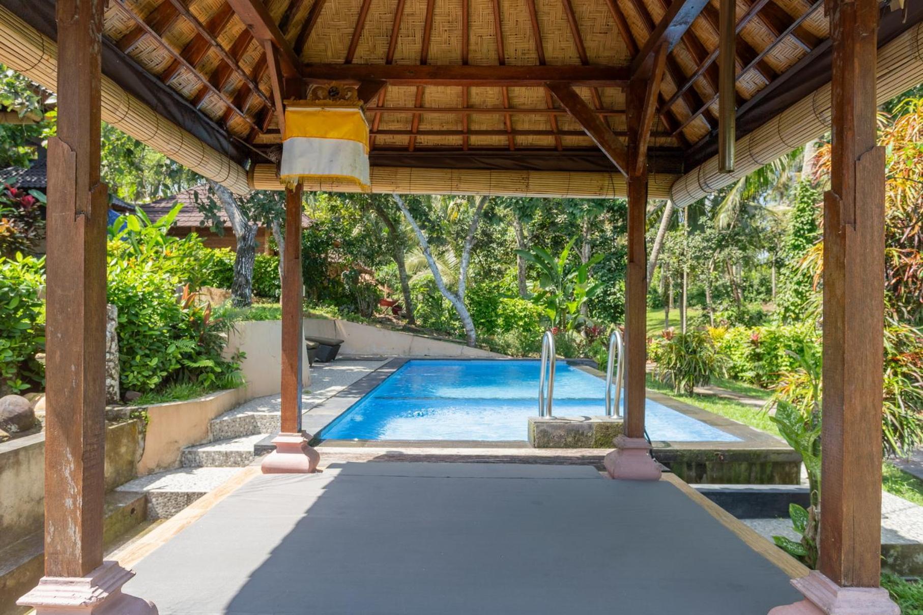 Pondok Hari Baik Balian Exterior photo