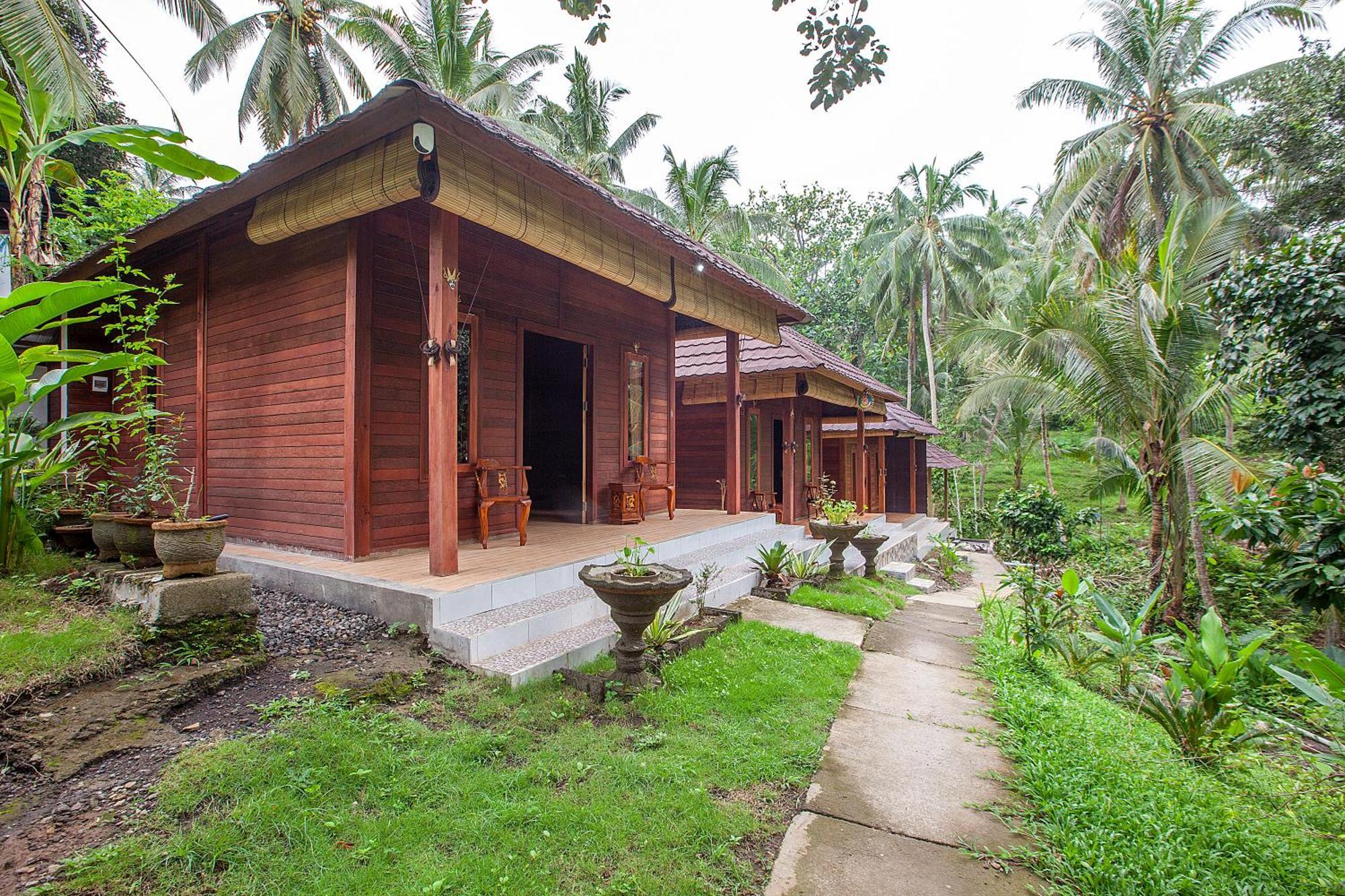 Pondok Hari Baik Balian Exterior photo